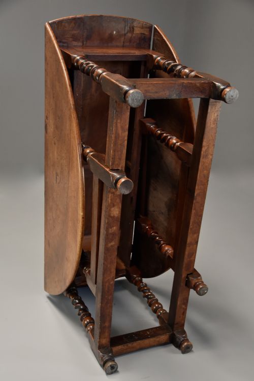 RARE LATE 17THC WALNUT GATELEG TABLE WITH UNUSUAL BARLEY TWIST BASE SUPERB FADED PATINA - ADDITIONAL PHOTO 14