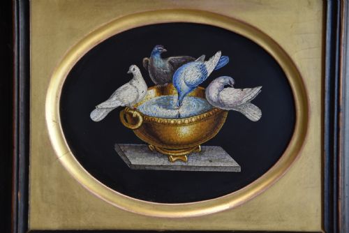 MID 19TH CENTURY ITALIAN MICROMOSAIC PLAQUE OF THE DOVES OF PLINY OR THE CAPITOLINE DOVES IN EBONISED FRAME - ADDITIONAL PHOTO 3