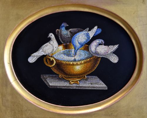 MID 19TH CENTURY ITALIAN MICROMOSAIC PLAQUE OF THE DOVES OF PLINY OR THE CAPITOLINE DOVES IN EBONISED FRAME - ADDITIONAL PHOTO 4