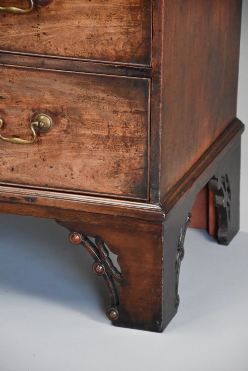 LATE 18TH CENTURY MAHOGANY PROVINCIAL CHEST ON CHEST WITH UNUSUAL FEATURES OF EXCEPTIONAL PATINA - ADDITIONAL PHOTO 8
