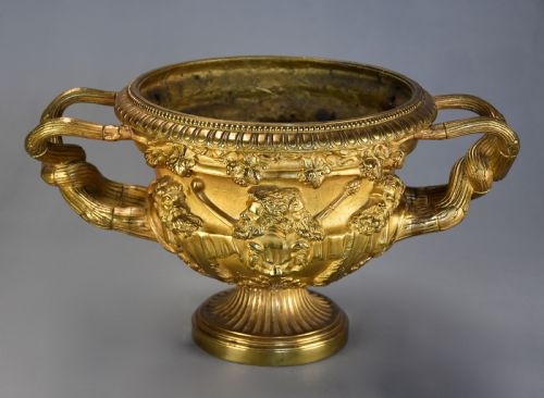 FINE QUALITY 19TH CENTURY GRAND TOUR GILT BRONZE REDUCTION OF 'THE WARWICK VASE' AFTER THE ANTIQUE - ADDITIONAL PHOTO 3