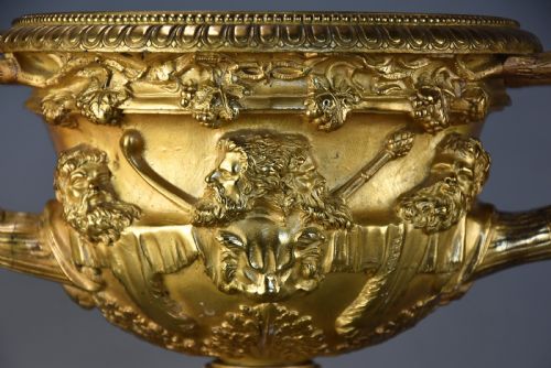 FINE QUALITY 19TH CENTURY GRAND TOUR GILT BRONZE REDUCTION OF 'THE WARWICK VASE' AFTER THE ANTIQUE - ADDITIONAL PHOTO 4