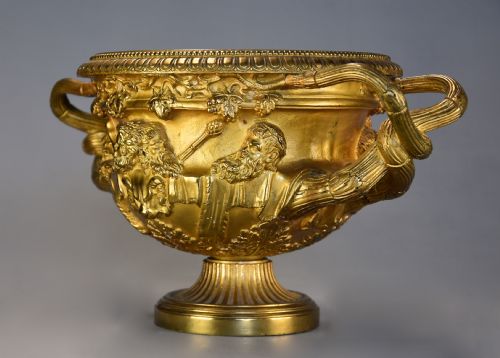 FINE QUALITY 19TH CENTURY GRAND TOUR GILT BRONZE REDUCTION OF 'THE WARWICK VASE' AFTER THE ANTIQUE - ADDITIONAL PHOTO 7