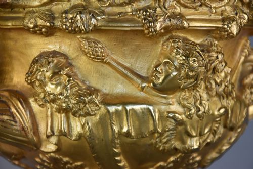FINE QUALITY 19TH CENTURY GRAND TOUR GILT BRONZE REDUCTION OF 'THE WARWICK VASE' AFTER THE ANTIQUE - ADDITIONAL PHOTO 9