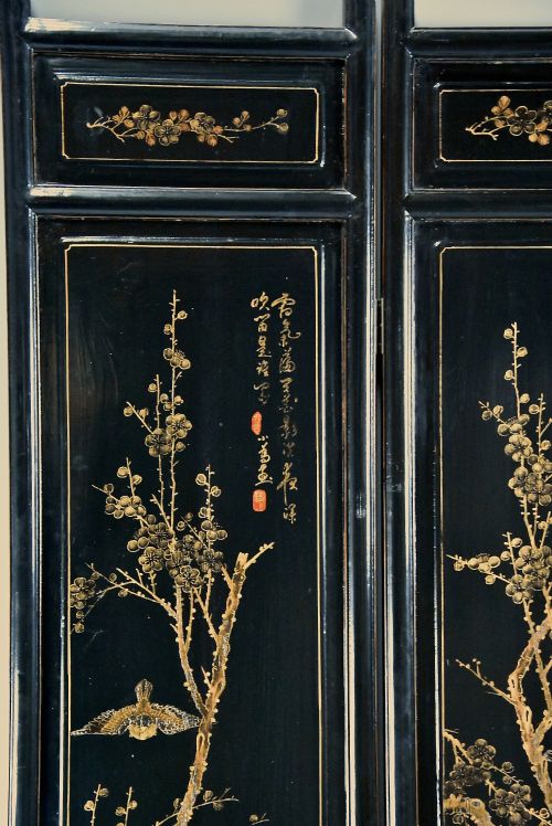 EARLY 20TH CENTURY CHINESE BLACK LACQUERED FOURLEAF FREESTANDING SCREEN OR ROOM DIVIDER - ADDITIONAL PHOTO 4
