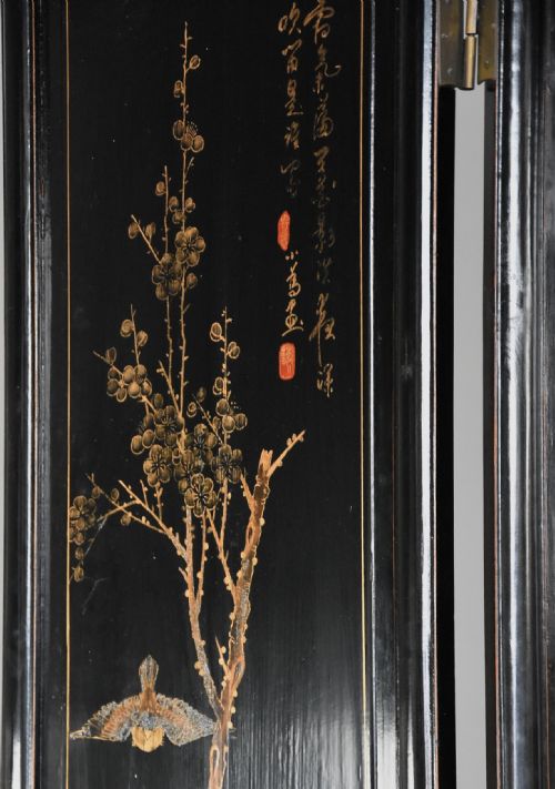 EARLY 20TH CENTURY CHINESE BLACK LACQUERED FOURLEAF FREESTANDING SCREEN OR ROOM DIVIDER - ADDITIONAL PHOTO 5