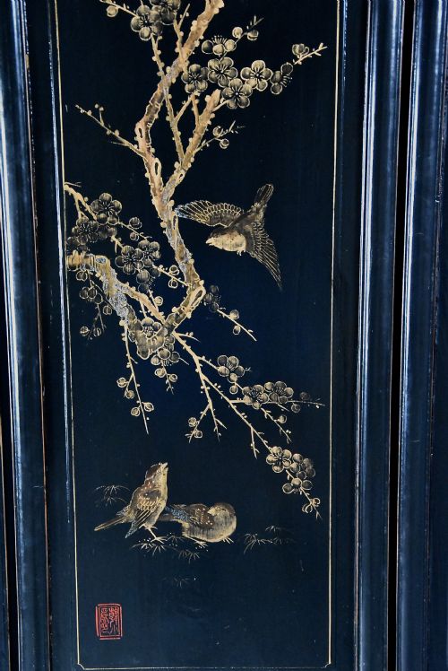 EARLY 20TH CENTURY CHINESE BLACK LACQUERED FOURLEAF FREESTANDING SCREEN OR ROOM DIVIDER - ADDITIONAL PHOTO 9