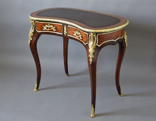 SUPERB QUALITY ELEGANT 19TH CENTURY ENGLISH KINGWOOD KIDNEY SHAPED LADIES WRITING DESK IN THE FRENCH STYLE - ADDITIONAL PHOTO 2