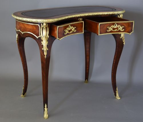 SUPERB QUALITY ELEGANT 19TH CENTURY ENGLISH KINGWOOD KIDNEY SHAPED LADIES WRITING DESK IN THE FRENCH STYLE - ADDITIONAL PHOTO 8