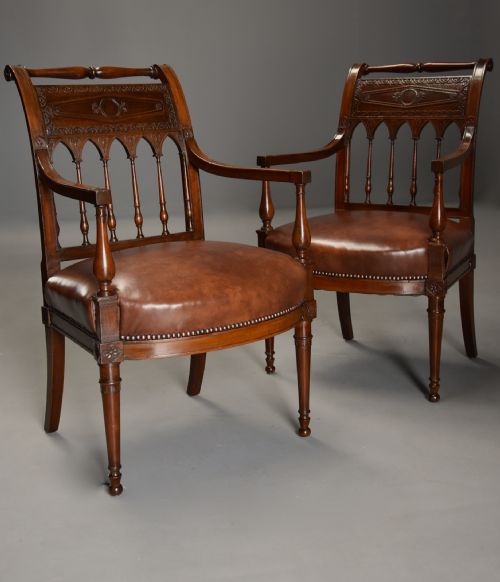 SUPERB QUALITY RARE PAIR OF LATE 18TH CENTURY FRENCH DIRECTOIRE STYLE WALNUT OPEN ARMCHAIRS - ADDITIONAL PHOTO 6