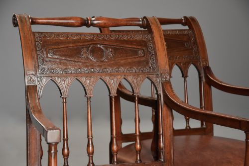 SUPERB QUALITY RARE PAIR OF LATE 18TH CENTURY FRENCH DIRECTOIRE STYLE WALNUT OPEN ARMCHAIRS - ADDITIONAL PHOTO 9