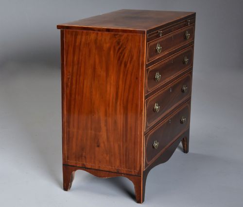 LATE 19THC ELEGANT HEPPLEWHITE STYLE MAHOGANY CHEST OF DRAWERS BY DRUCE CO - ADDITIONAL PHOTO 7