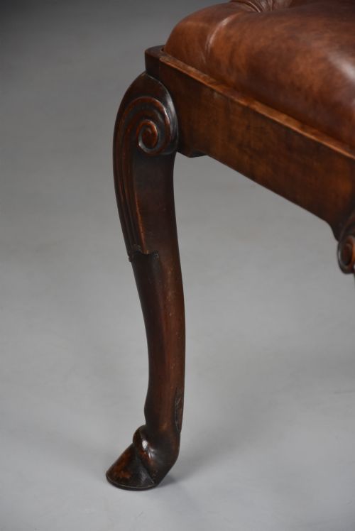 LATE 19TH CENTURY WALNUT CABRIOLE LEG STOOL IN THE QUEEN ANNE STYLE - ADDITIONAL PHOTO 10