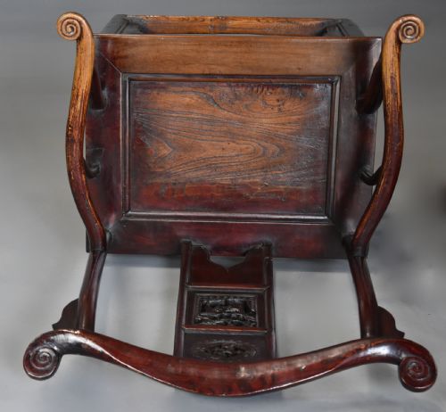SUPER PAIR OF LATE 19TH CENTURY CHINESE ELM YOKEBACK ARMCHAIRS OF GOOD PATINA WITH ORIGINAL RED LACQUER - ADDITIONAL PHOTO 8