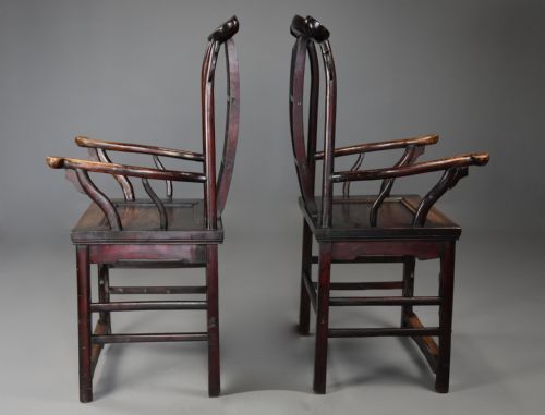 SUPER PAIR OF LATE 19TH CENTURY CHINESE ELM YOKEBACK ARMCHAIRS OF GOOD PATINA WITH ORIGINAL RED LACQUER - ADDITIONAL PHOTO 9