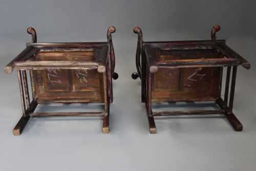 SUPER PAIR OF LATE 19TH CENTURY CHINESE ELM YOKEBACK ARMCHAIRS OF GOOD PATINA WITH ORIGINAL RED LACQUER - ADDITIONAL PHOTO 11