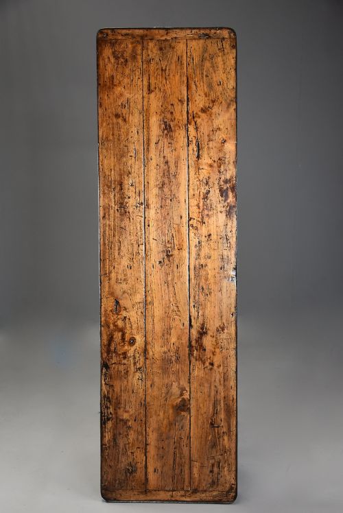 EARLY 19TH CENTURY SYCAMORE TRESTLE ENDED TAVERN TABLE OF FINE PATINA - ADDITIONAL PHOTO 10