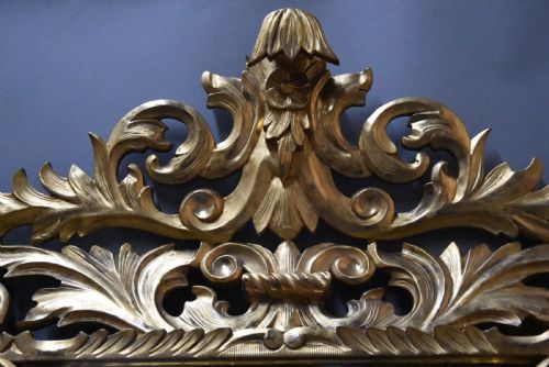 LARGE LATE 19THC HIGHLY DECORATIVE SUPERBLY CARVED ITALIAN GILTWOOD CUSHION MIRROR PROBABLY FLORENTINE - ADDITIONAL PHOTO 3