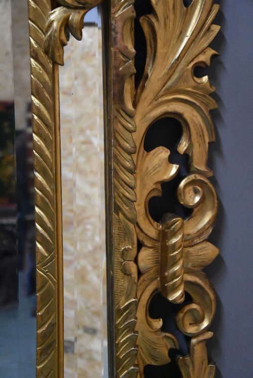LARGE LATE 19THC HIGHLY DECORATIVE SUPERBLY CARVED ITALIAN GILTWOOD CUSHION MIRROR PROBABLY FLORENTINE - ADDITIONAL PHOTO 6