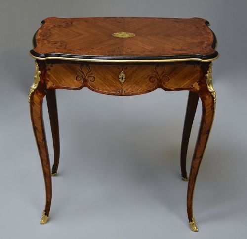 Superb Quality 19thc French Kingwood Freestanding Occasional Table with Sophisticated Mechanism