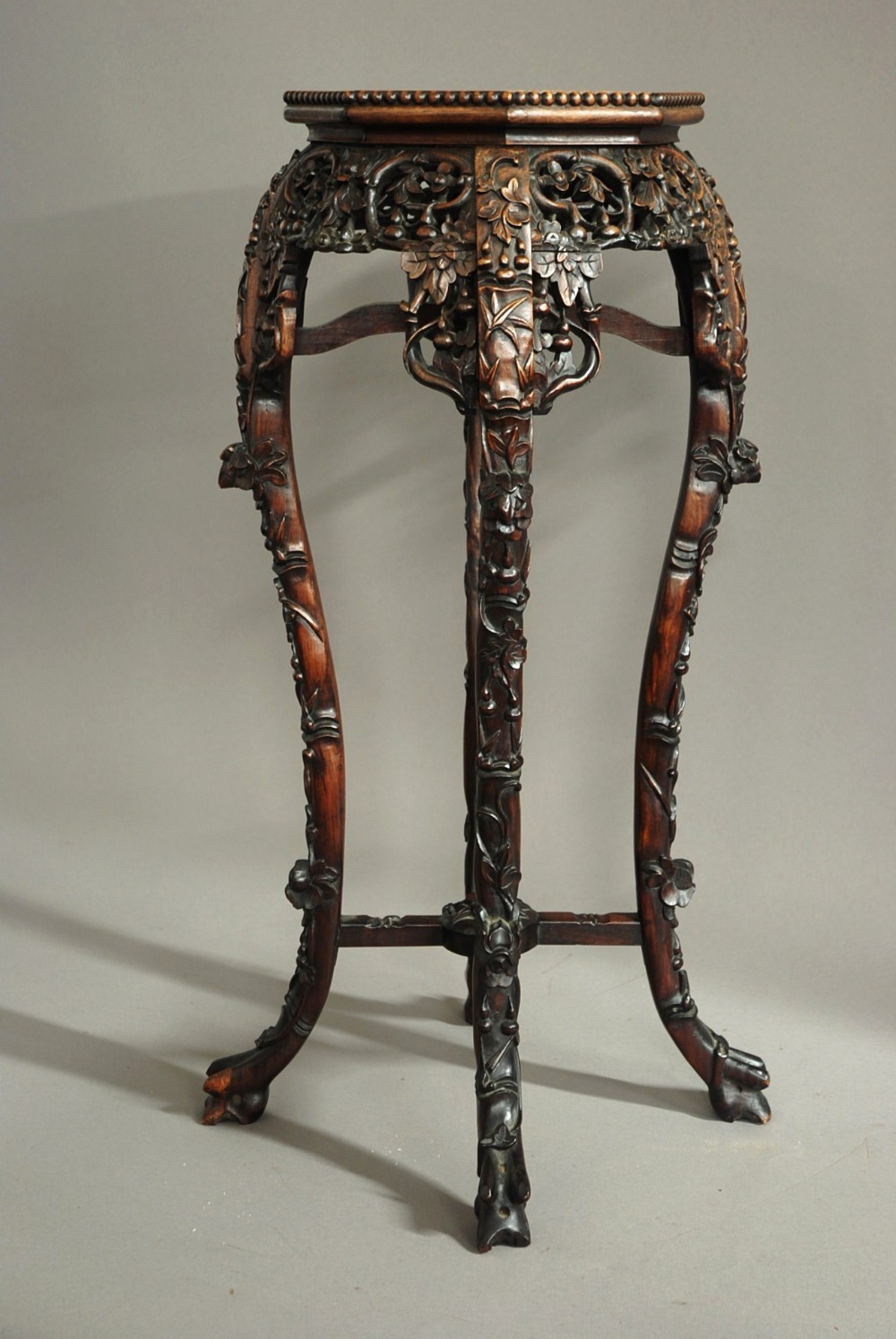 Late 19th century Chinese hardwood pot stand