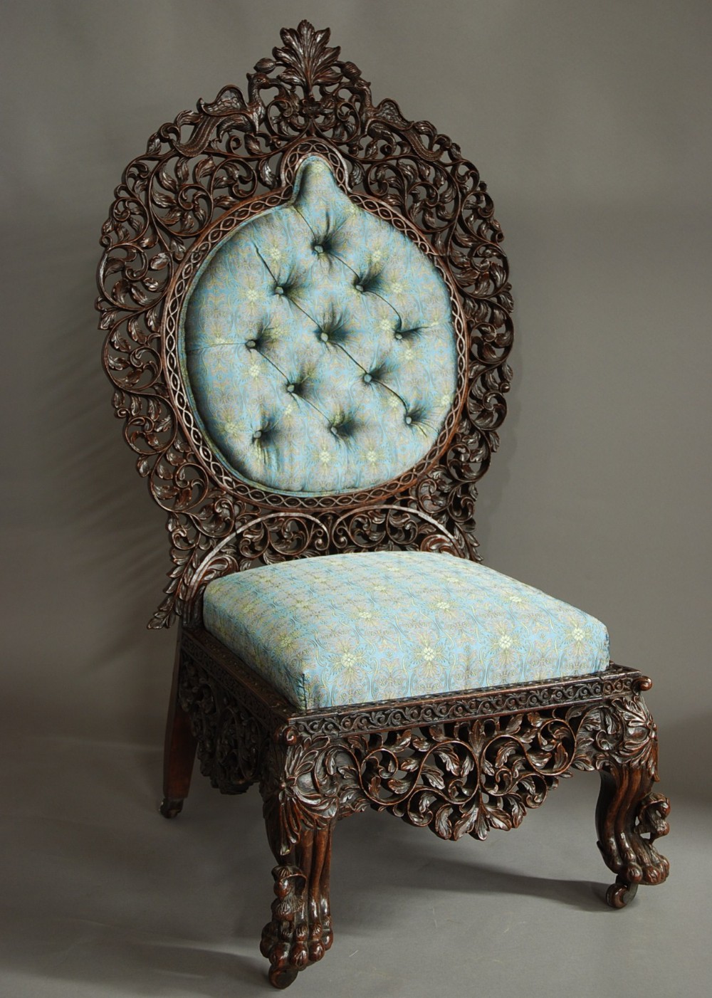 Mid 19th century superb quality Anglo Indian carved chair