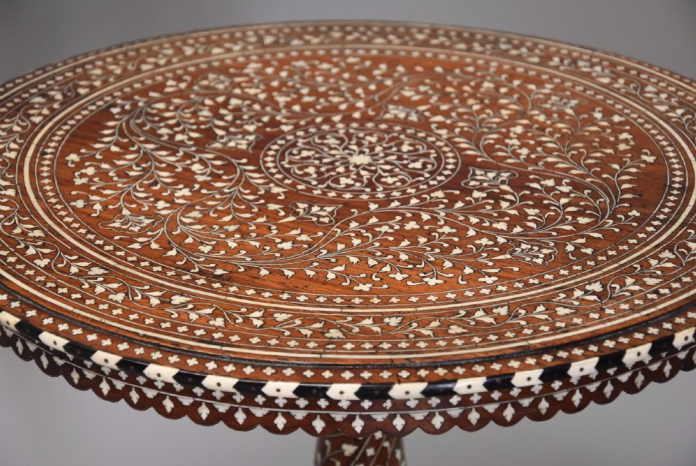 Superb quality 19thc Anglo Indian circular shisham wood inlaid occasional table from the Hoshiarpur region, India View VIII