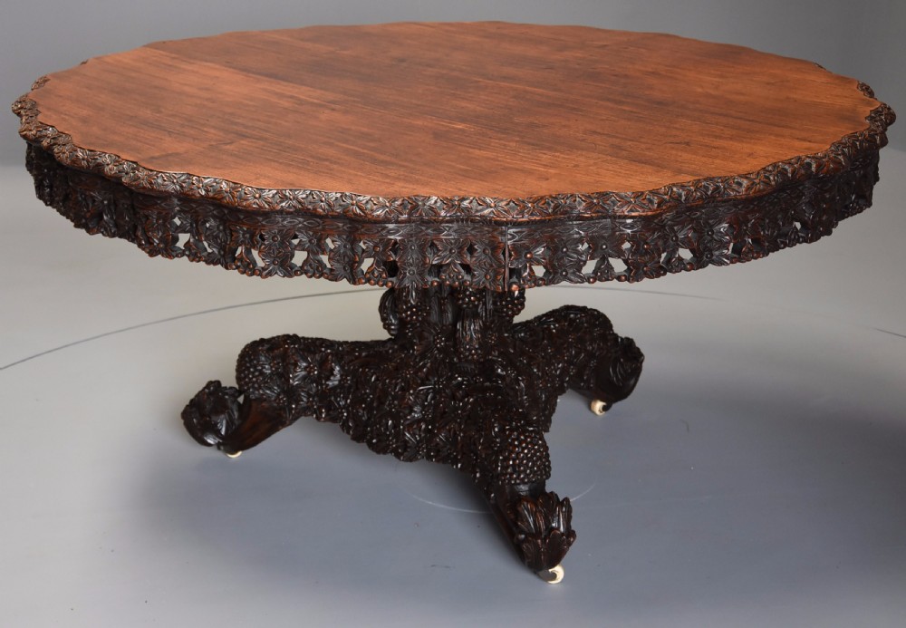 Large highly decorative 19th century Anglo Indian padouk centre table of circular form