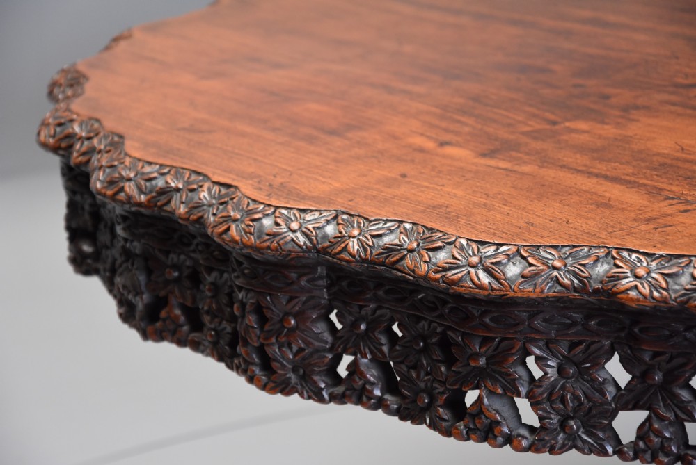 Large highly decorative 19th century Anglo Indian padouk centre table of circular form View X