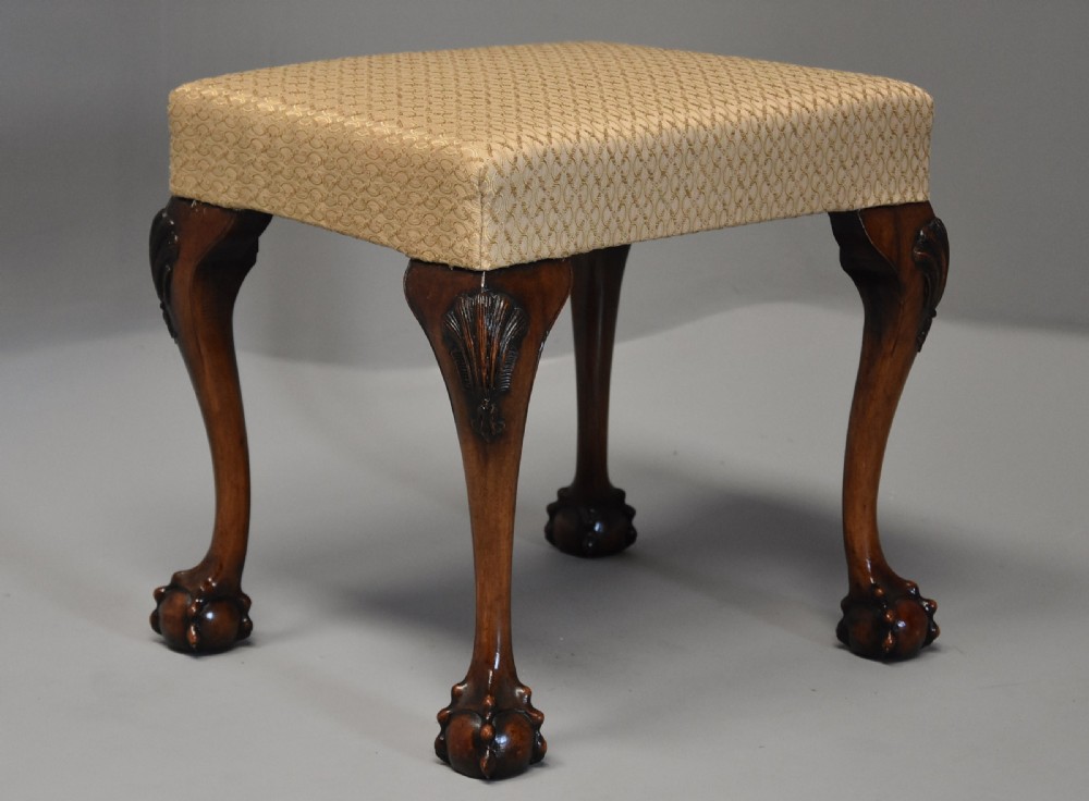 Early 20th century Queen Anne style walnut stool View III