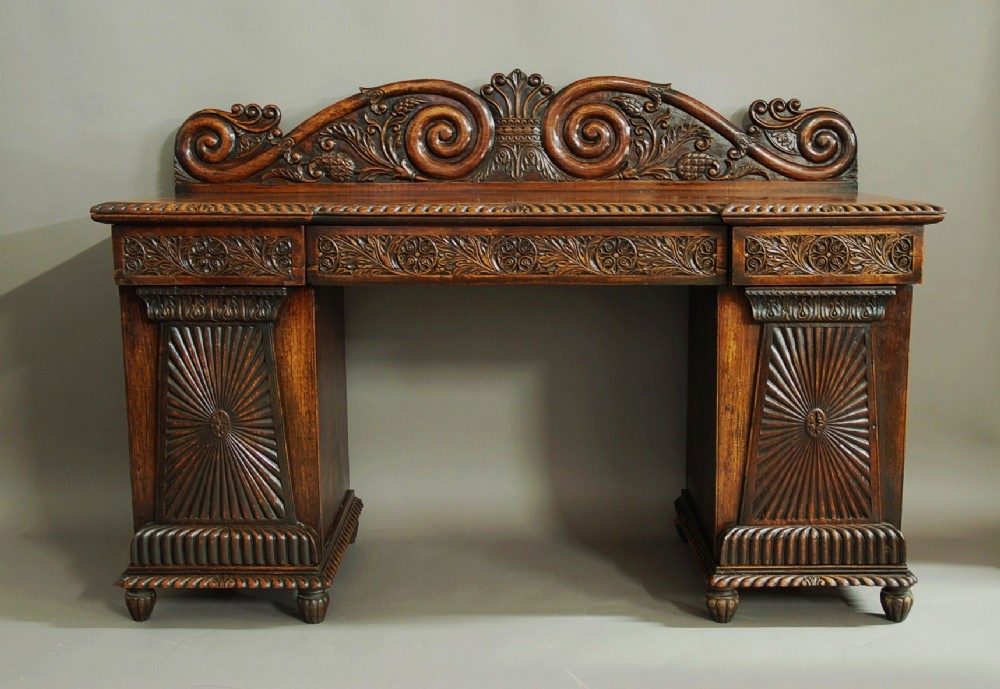 Superb quality mid 19thc Anglo Indian padouk pedestal sideboard of superb patina