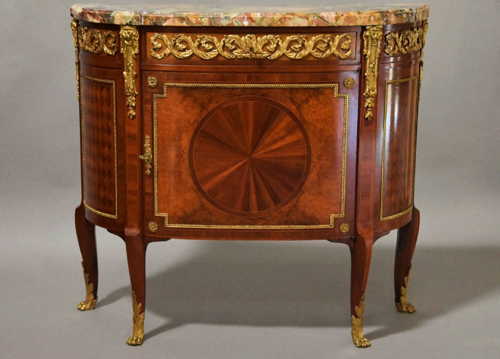 Superb quality early 20thc French Kingwood commode (or cabinet) of bow form with finely figured marble top View XII