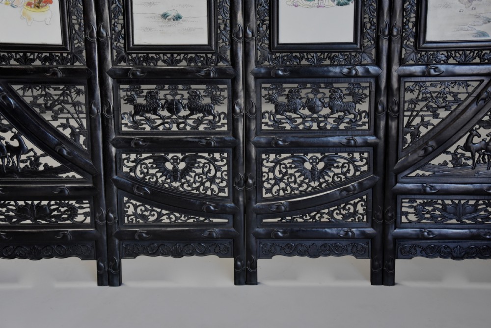 Highly decorative & excellent quality large Chinese circular carved hardwood four panel screen View XI
