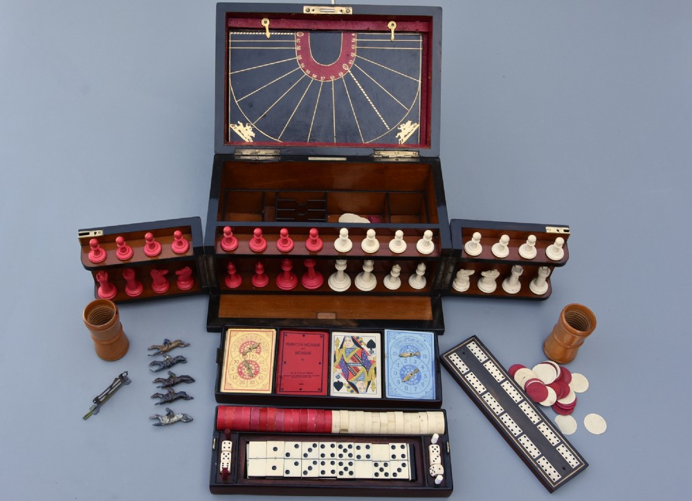Late 19th century coromandel fitted games compendium by 'Leuchars & Son, 38 & 39 Piccadilly, London' View VII