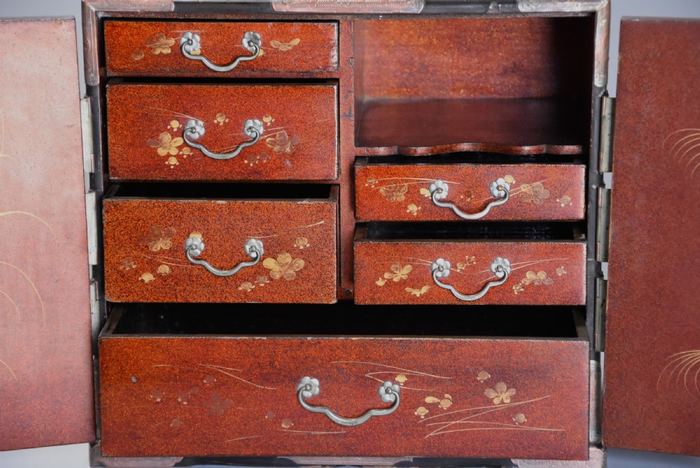 Early 20th century Japanese two door lacquered table cabinet View VIII