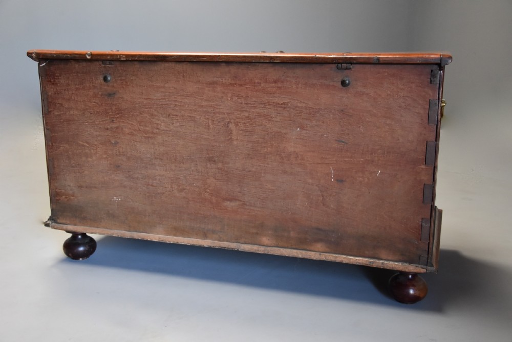 Rare superb quality mid 19thc highly decorative Continental floral marquetry teak chest View XII