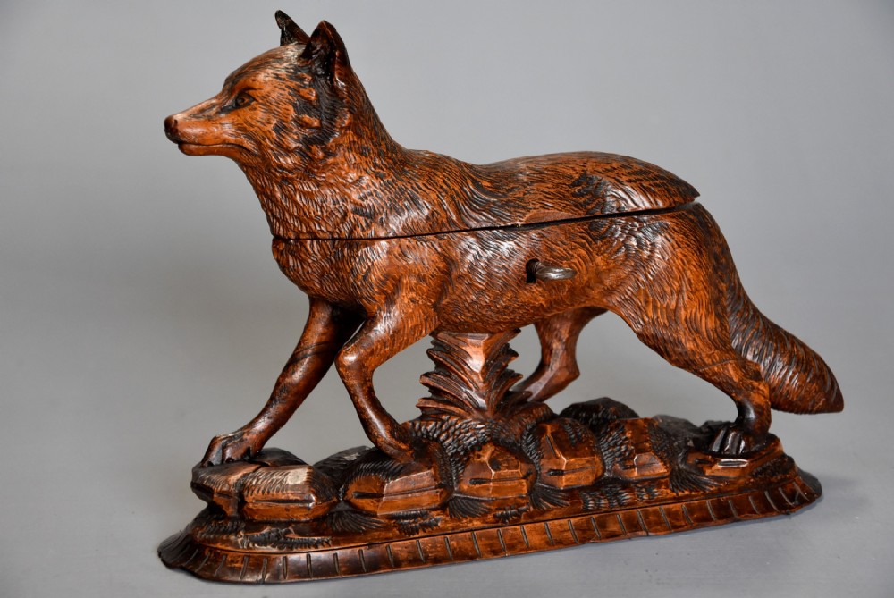 Late 19th century finely carved linden wood Black Forest fox casket View II