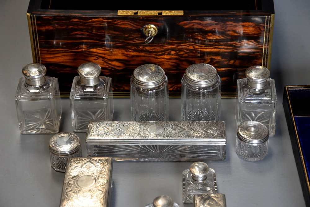 Superb quality late 19th century coromandel and brass bound travelling vanity box View IX