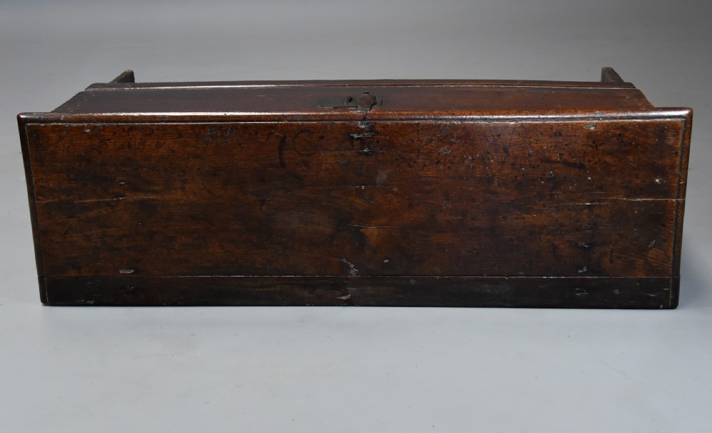 Late 17th century oak six plank coffer with excellent patina narrow proportions View VIII