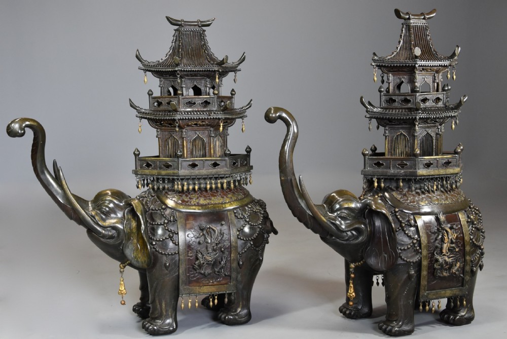 Pair of large fine quality late 19thc Japanese Meiji bronze elephant incense burners or koro View V