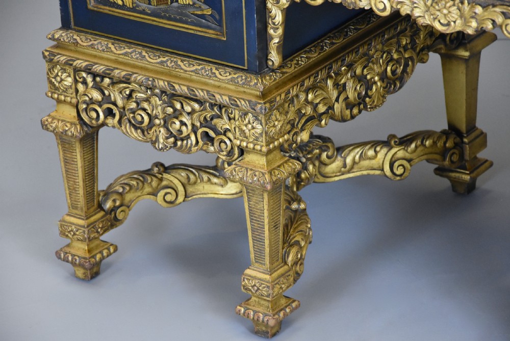 Superb quality highly decorative early 20th century Charles II style Chinoiserie dressing table or desk View XVII
