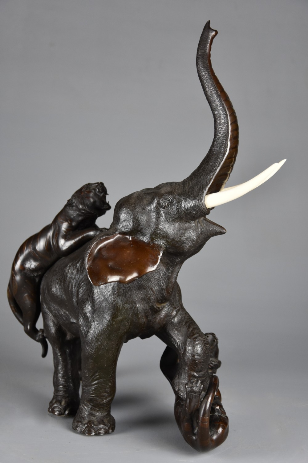 Fine quality late 19th century Meiji period Japanese bronze elephant and tiger group View IX