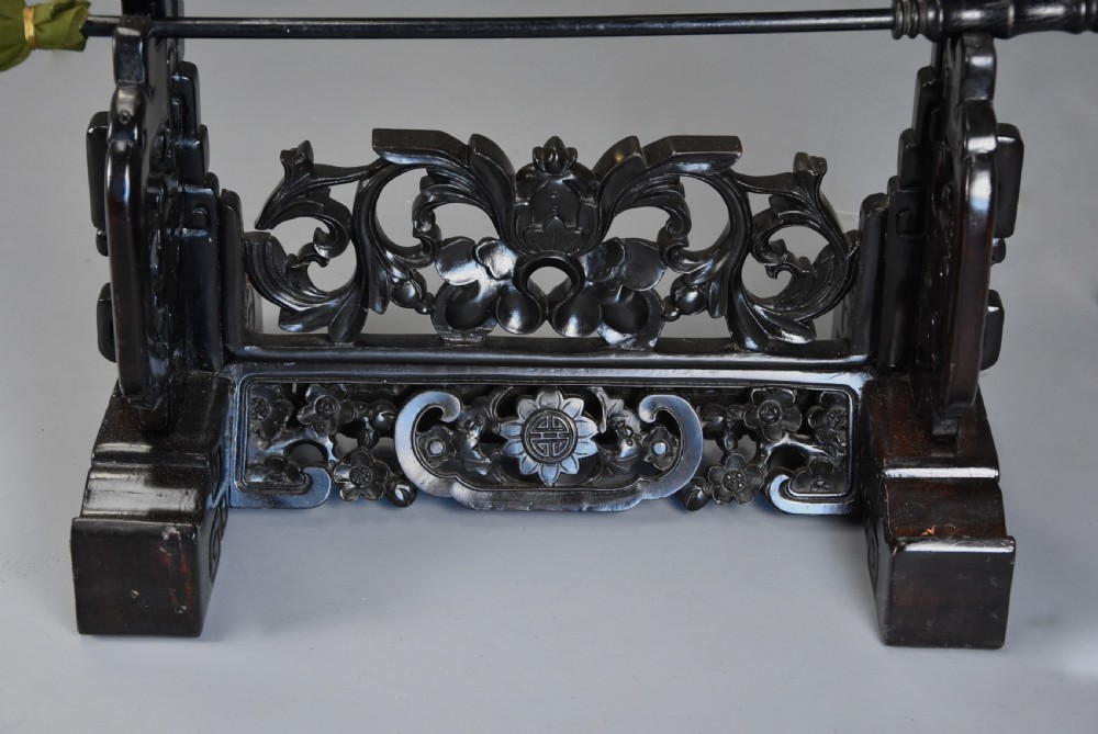 Large fine quality highly decorative late 19thc Chinese hardwood dinner gong with striker View V
