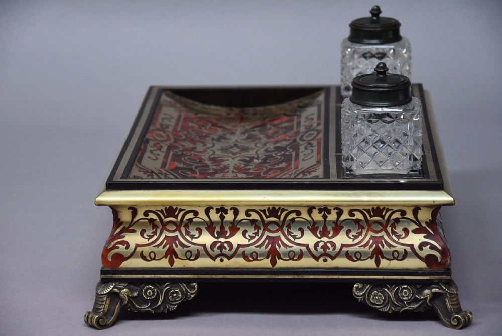 19th century French Napoleon III tortoiseshell and inlaid brass desk stand or inkstand View VII