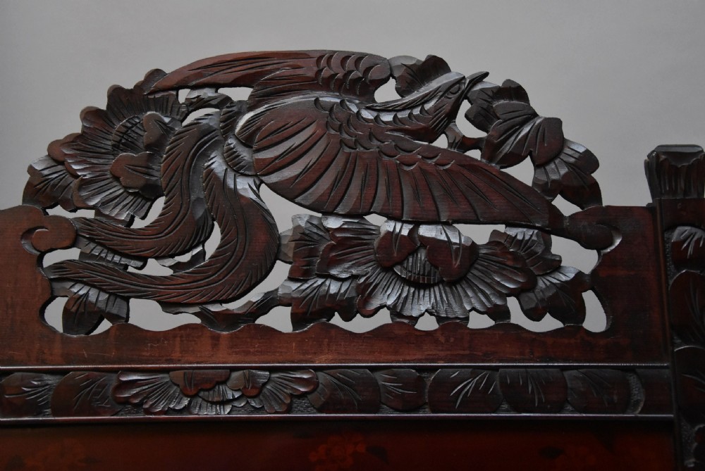 Large 19thc Japanese Meiji period four-fold screen of superb quality with shibayama panels View V