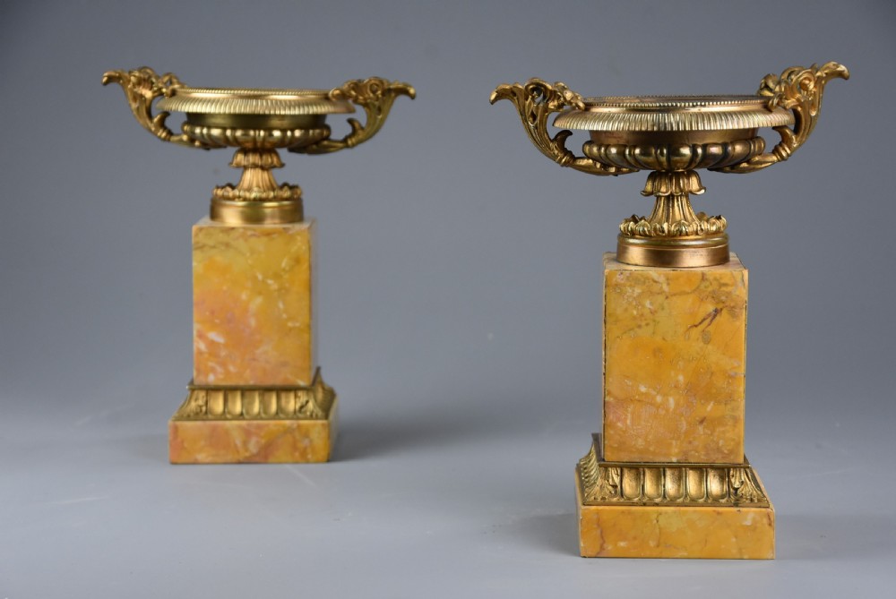 Pair of French highly decorative early 20thc gilt metal tazzas on marble bases in the Neoclassical style View III