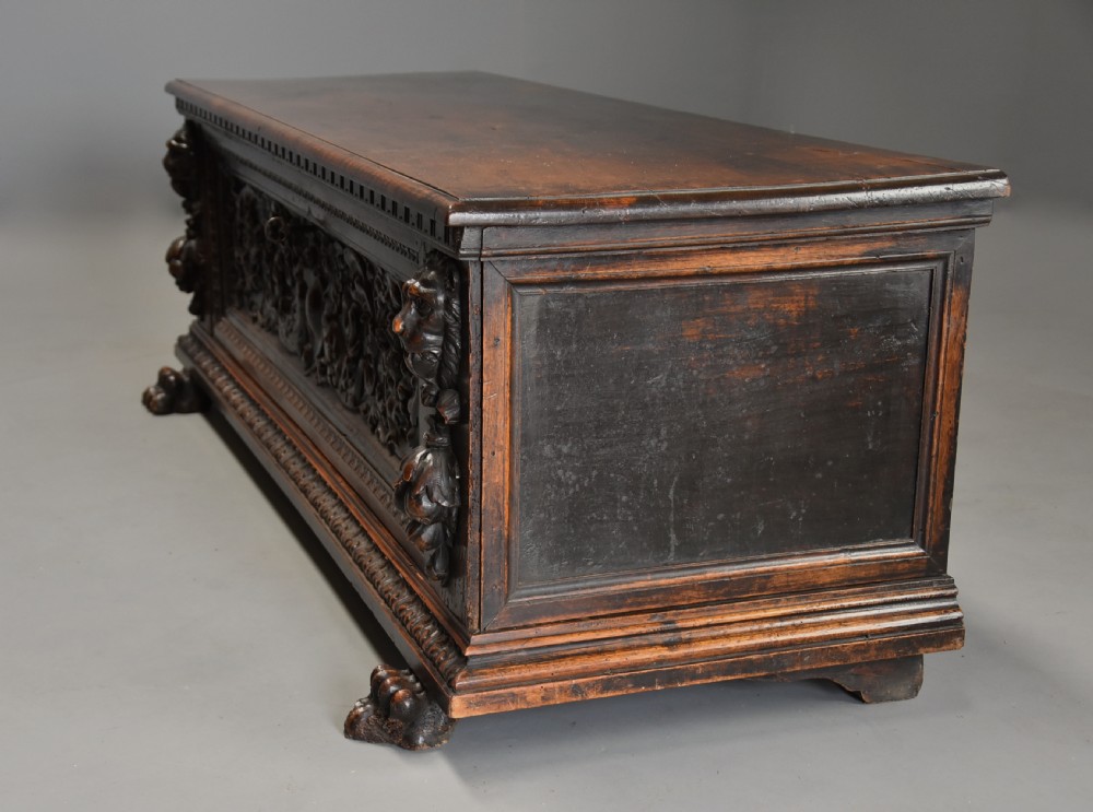 Late 16th century Italian carved walnut cassone (marriage chest) of fine patina View VIII