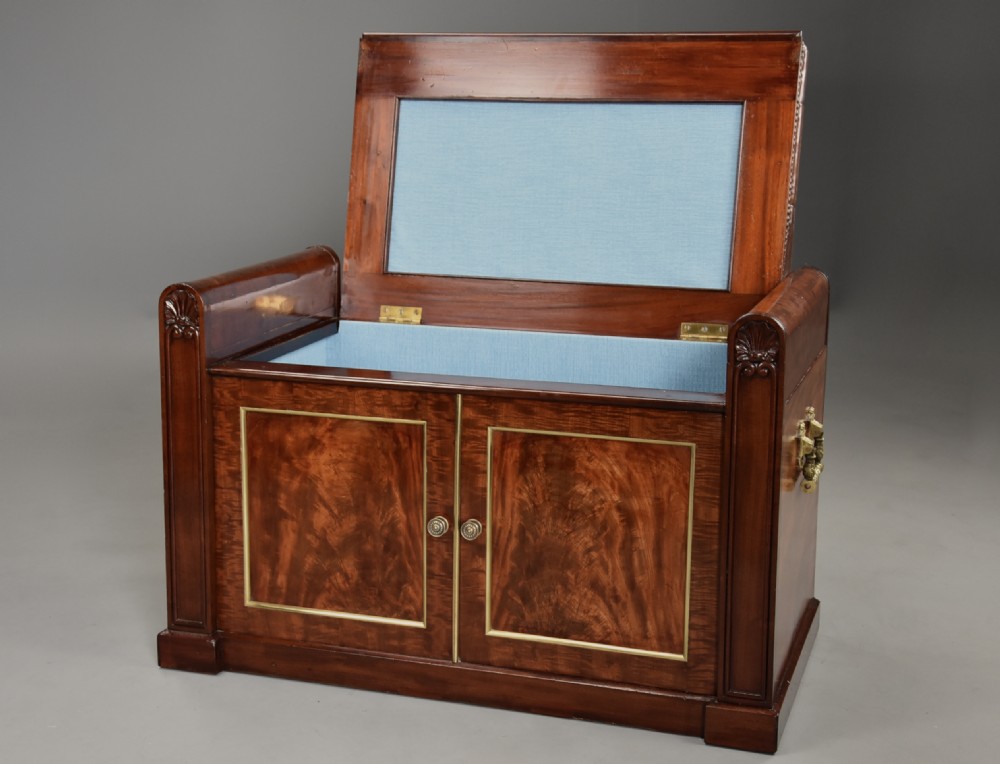 Fine quality William IV mahogany ottoman with leather top View XII