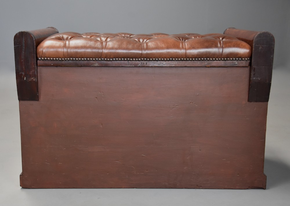 Fine quality William IV mahogany ottoman with leather top View XVI