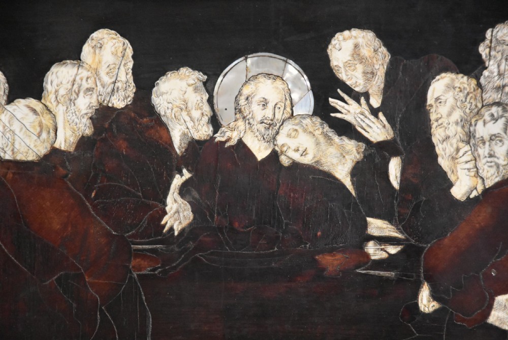 Rare Continental early 17th century walnut panel depicting ‘The Last Supper’, possibly Italian View VI